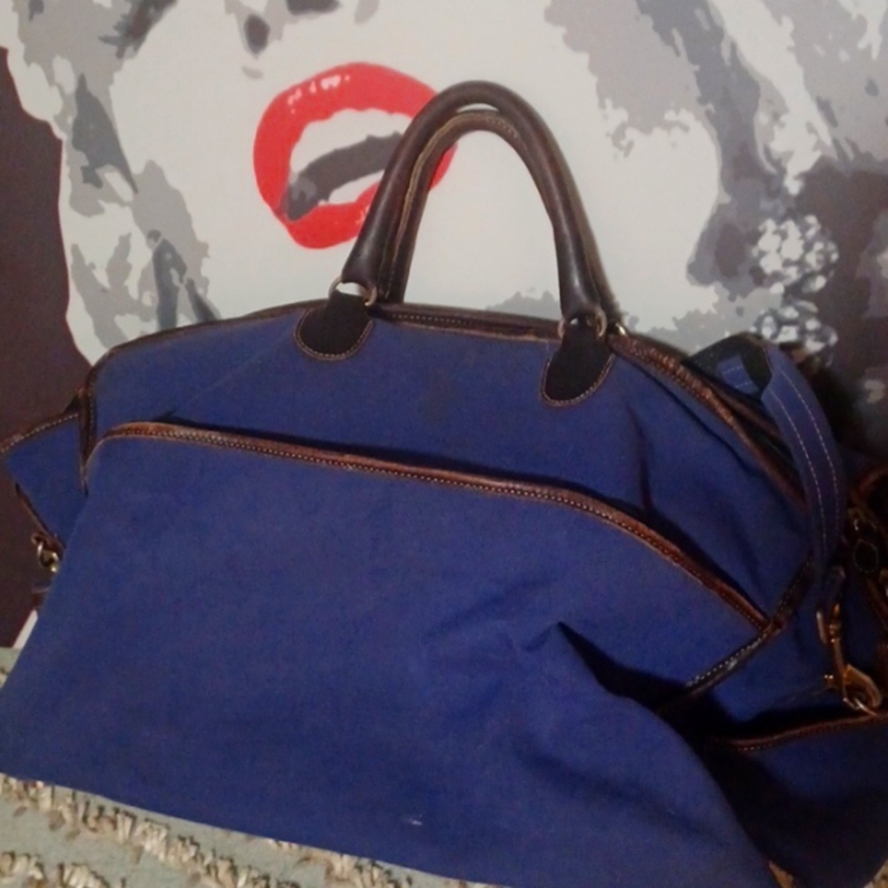 T Anthony Vintage Blueish Purple Canvas And Leather Travel Bag - Picture 6 of 12